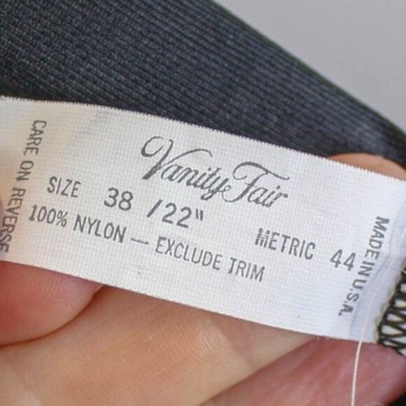 Vintage Vanity Fair Black Full Slip Lace Trim Lingerie Nightgown Nylon - Picture 3 of 3